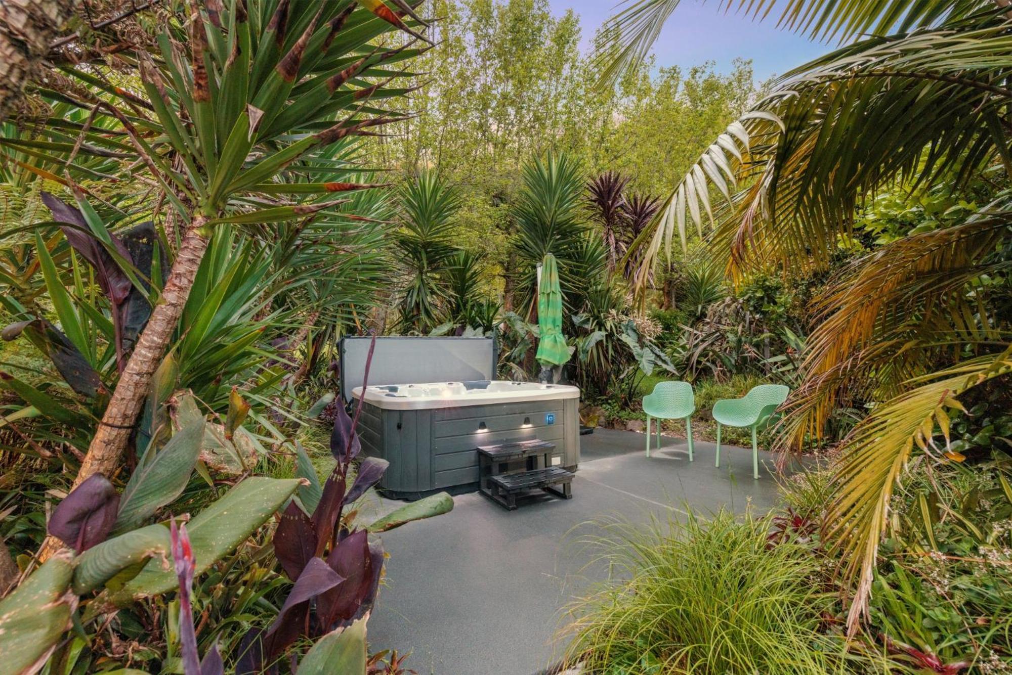 Swiss-Kiwi Cottage And Retreat, B&B Tauranga Buitenkant foto